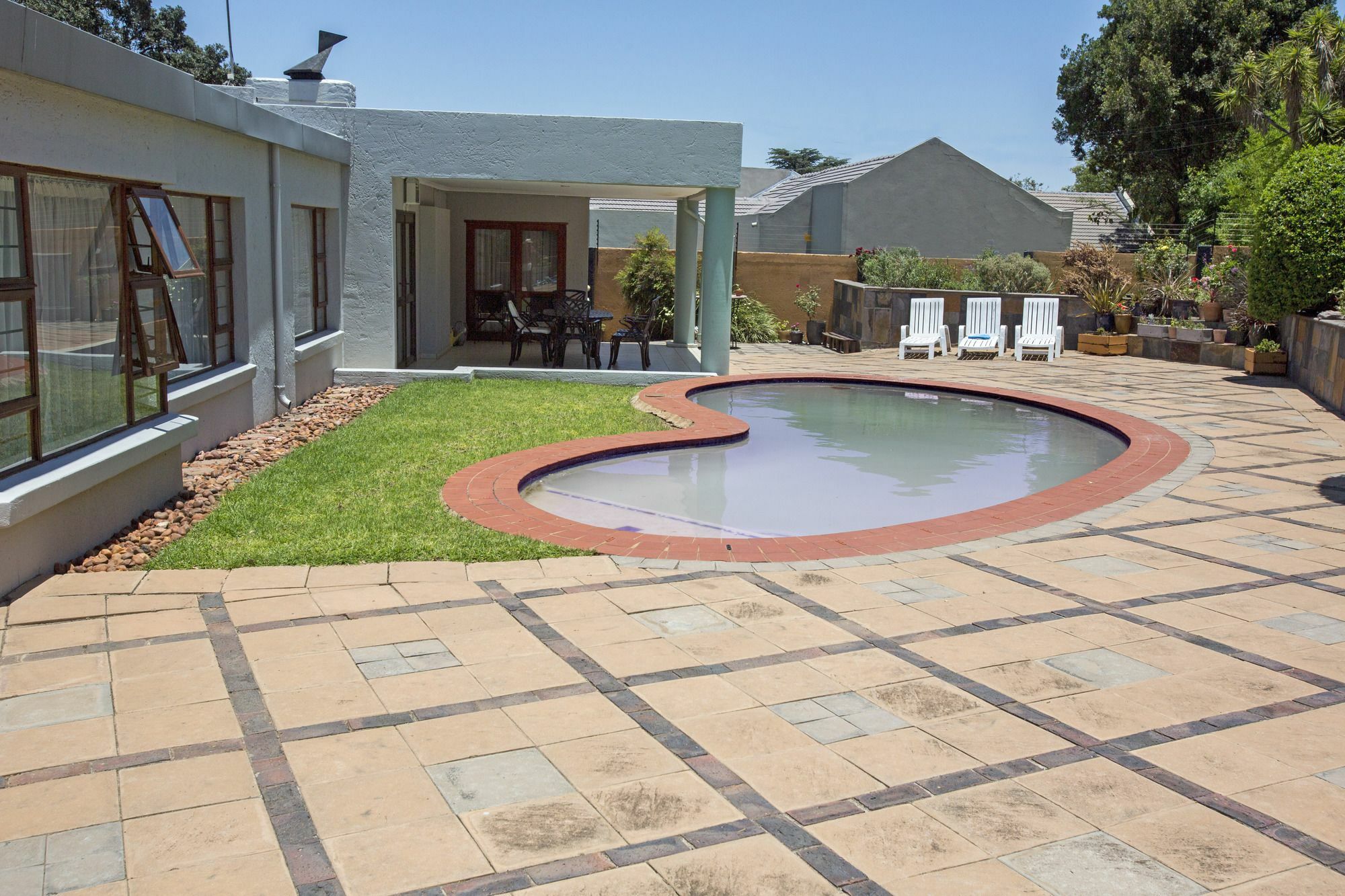יוהנסבורג Spacious Garden Cottage מראה חיצוני תמונה